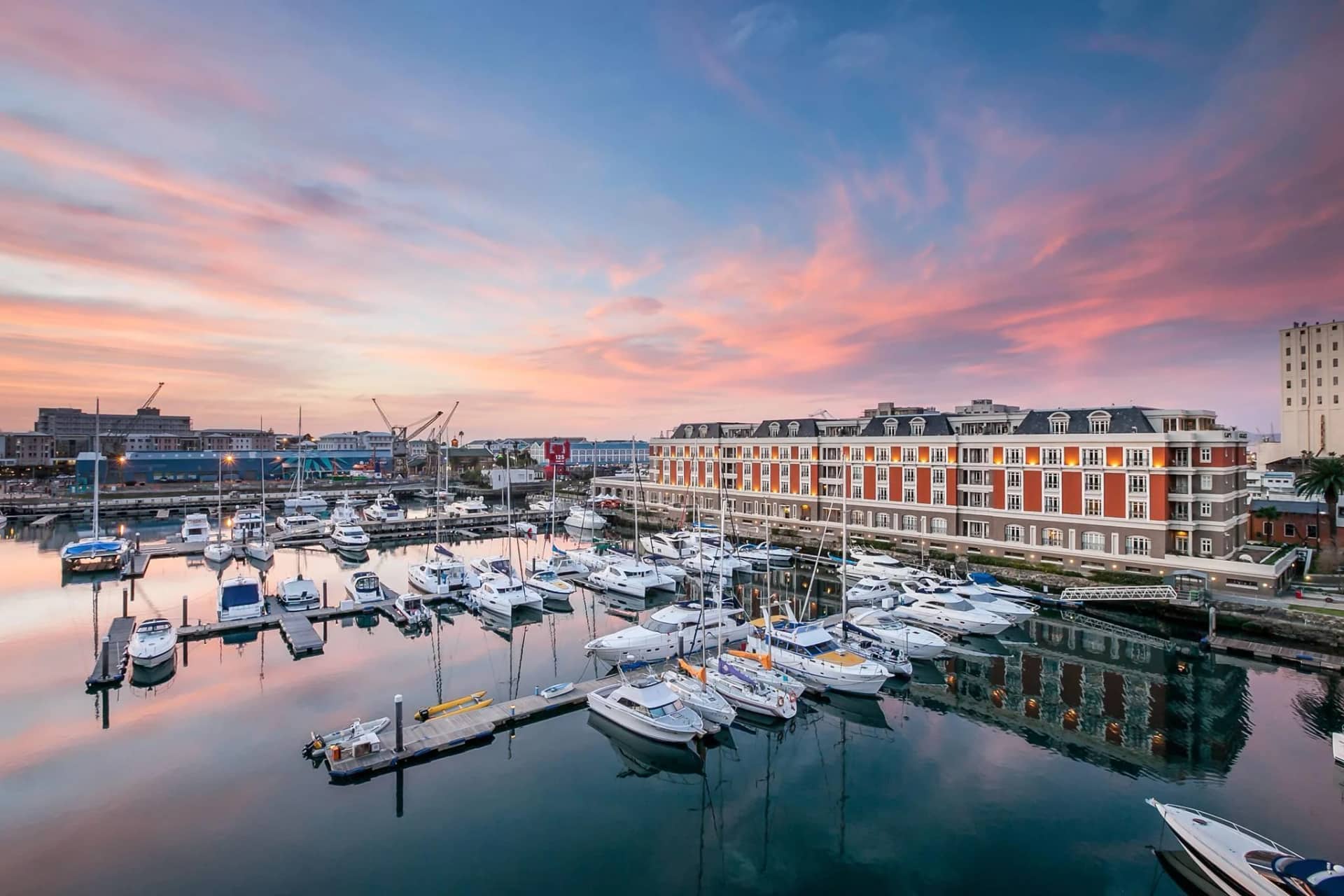 ascot private properties Cape Grace Hotel