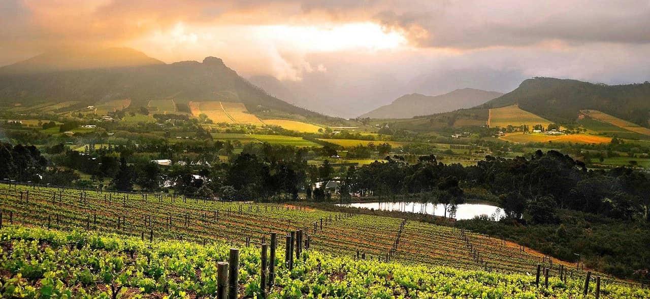 ascot private journeys THE CAPE & THE SMOKE THAT THUNDERS